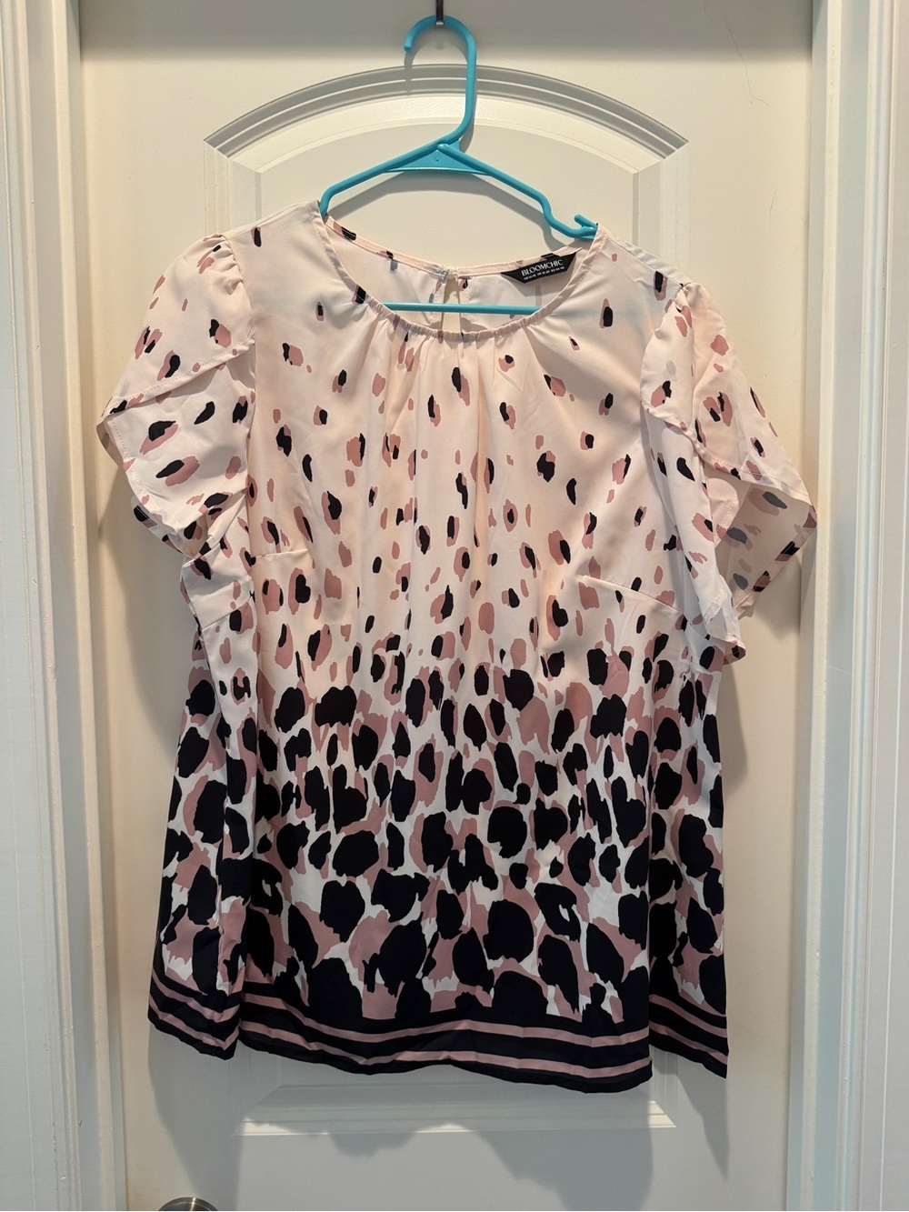 Bloom Chic beige Leopard Print Short Sleeve Blouse